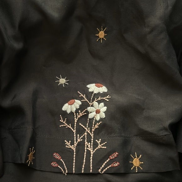 NEW Johnny Was Calme Silk Blend Embroidered Top Blouse SZ XS 🌼 🌼 🌼 - Picture 1 of 10